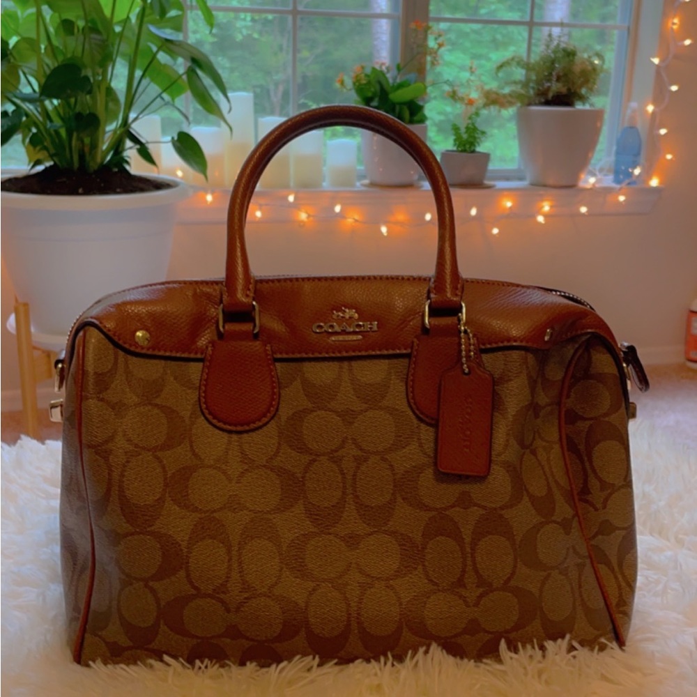 Coach Authentic Satchel 👝